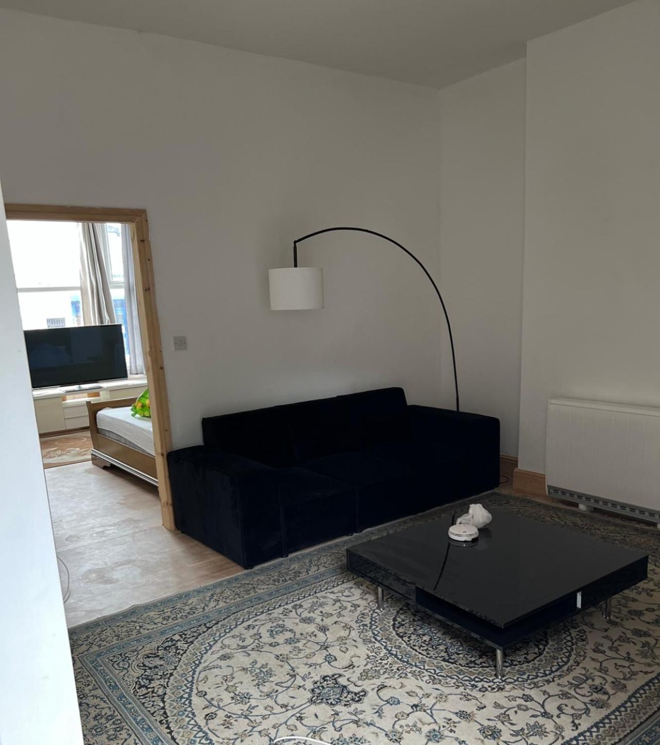 New Flat, Own Bathroom, Sitting Room & Large Bedroom - Walsall Bescot Exteriér fotografie